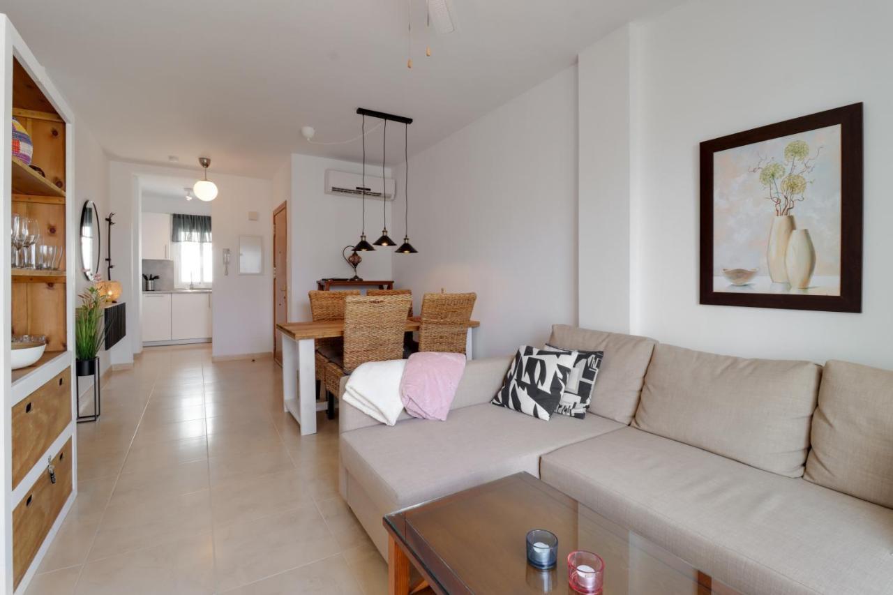 Apt Nerja Chimenea With Ocean View, A/C, & Fiber Daire Dış mekan fotoğraf